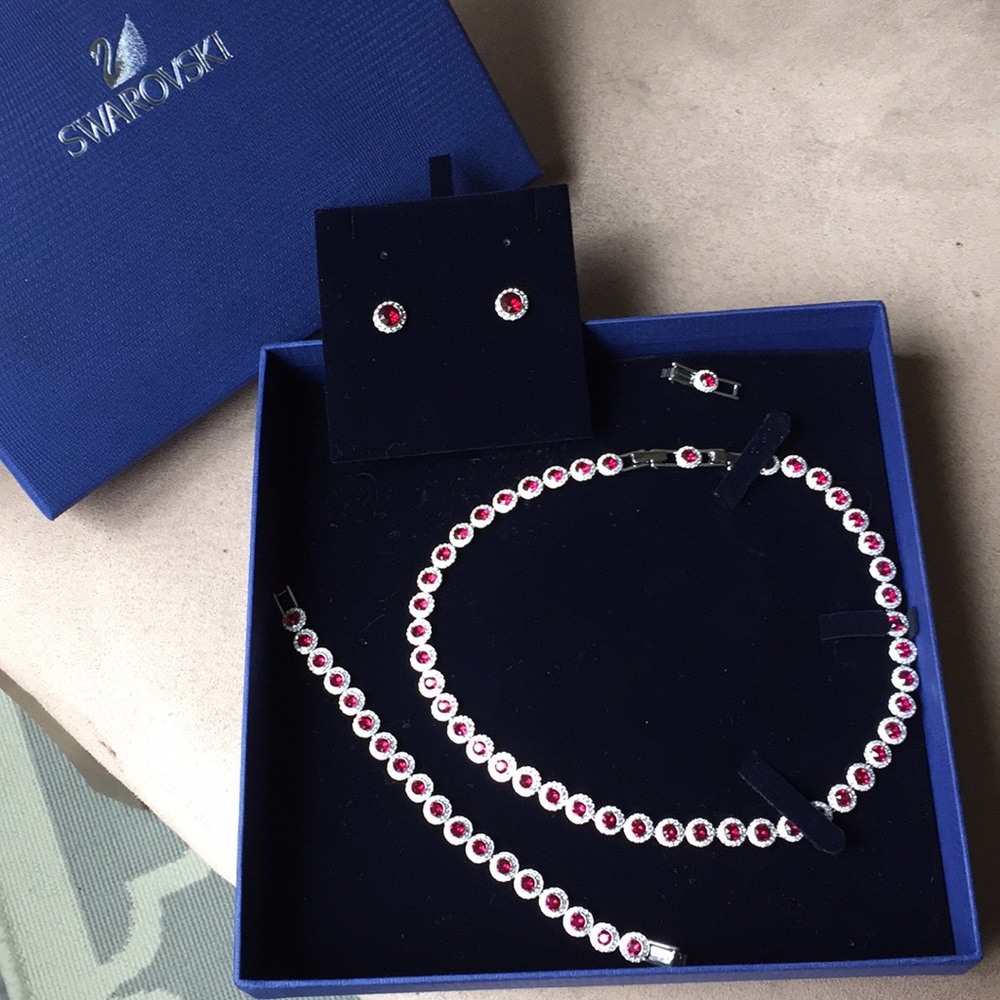 Swarovski Angelic All Around Set